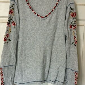Sundance Gray Long Sleeve Embellished thermal shirt